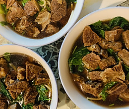 #一人一道拿手菜#红烧牛肉面的做法