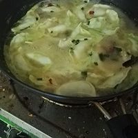 韭菜鸡蛋饺子的做法图解5