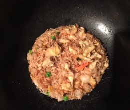 酱油蛋炒饭的做法