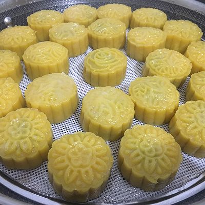 南瓜蒸月饼