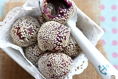 芝麻紫薯圆子
