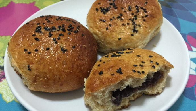 全麦豆沙小餐包