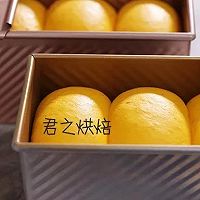 金灿灿的南瓜吐司，松软得没话说！的做法图解9