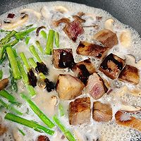 奶香菌菇烩饭，20块钱吃顿意式晚餐！#新年好食，只炼好事#的做法图解7