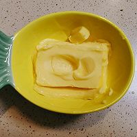 夏天裱花不易化的奶酪奶油霜的做法图解4