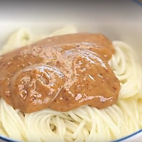 清炒鲜虾芦笋+杏仁酱拌面的做法图解5