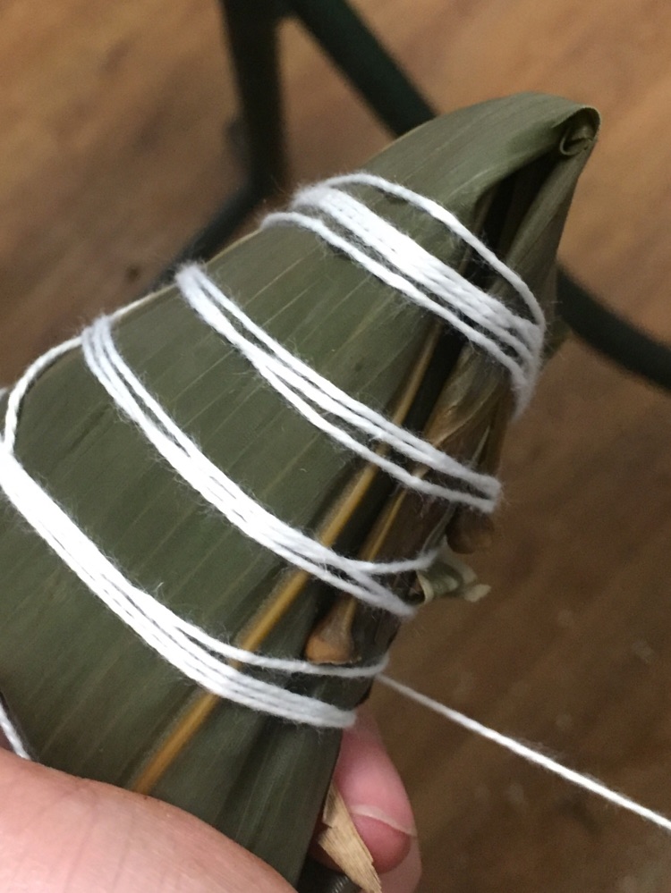 板栗猪肉粽的做法图解9