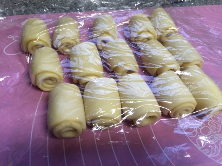 蛋黄酥的做法图解19