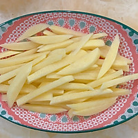 #巨下饭的家常菜#牛肉炒土豆丝的做法图解2