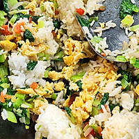#芝士盖被 爆改芝味#奶香味的鸡蛋炒米饭的做法图解5