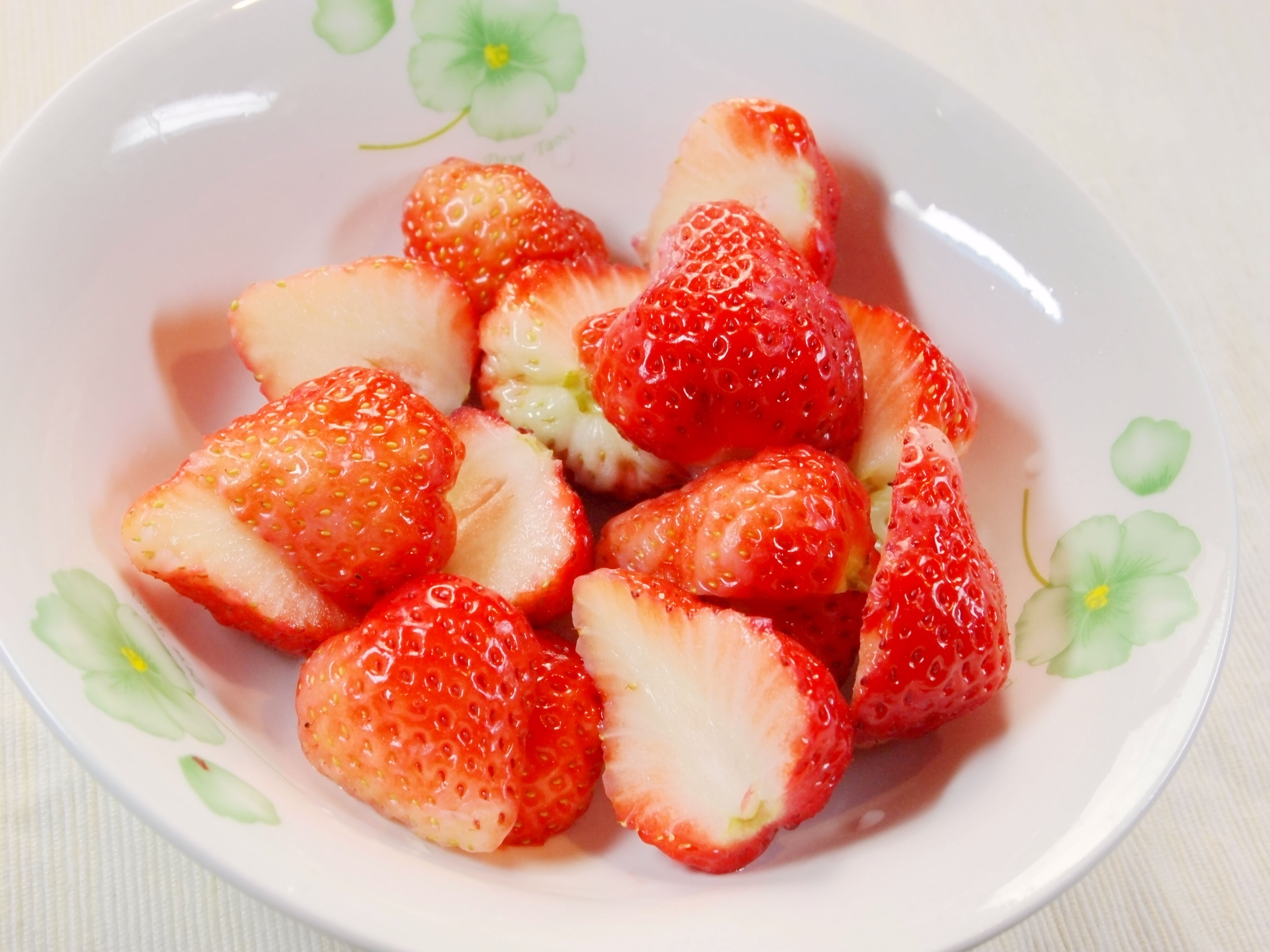 草莓奶昔怎么做_草莓奶昔的做法_豆果美食