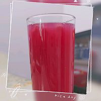 鲜榨石榴汁的做法图解5