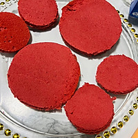 甜品爱好者必看｜网红版红丝绒车厘子蛋糕的做法图解12