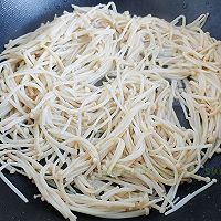 醋椒拌肉土豆菇的做法图解2