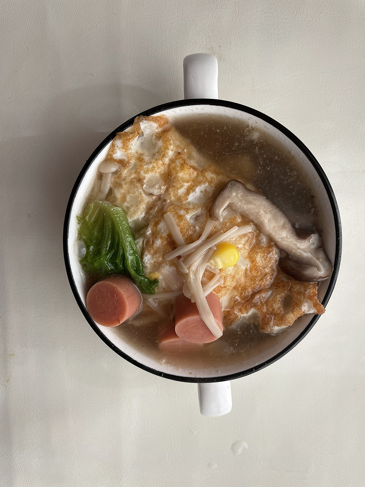 菌菇煎蛋玉米汤｜刮油减脂的做法