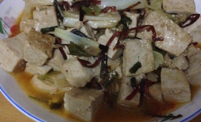 大葱炖豆腐
