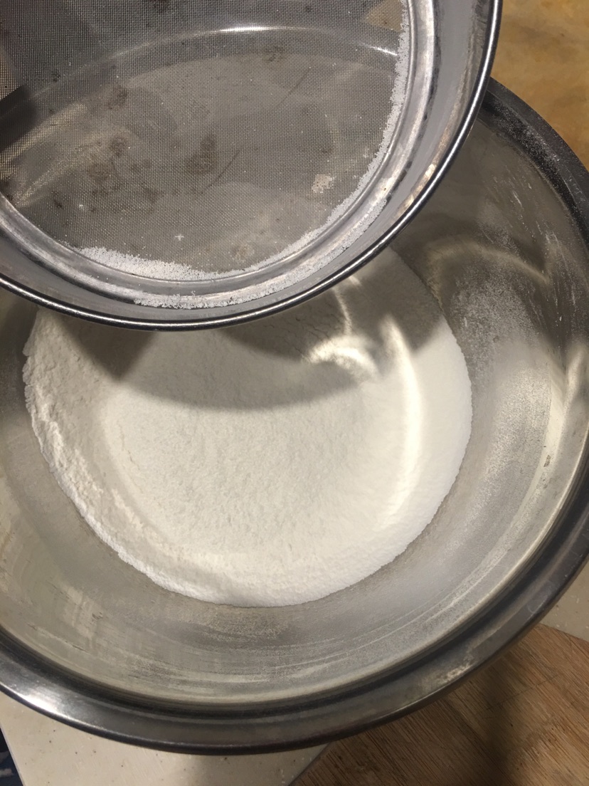 电饼铛樱桃酱松饼的做法图解4