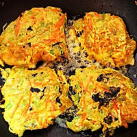 杂蔬鸡蛋饼的做法图解4