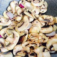圆菇炒羊肉➕杂粮饭的做法图解3