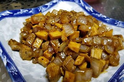 黑椒杏鲍菇牛肉粒