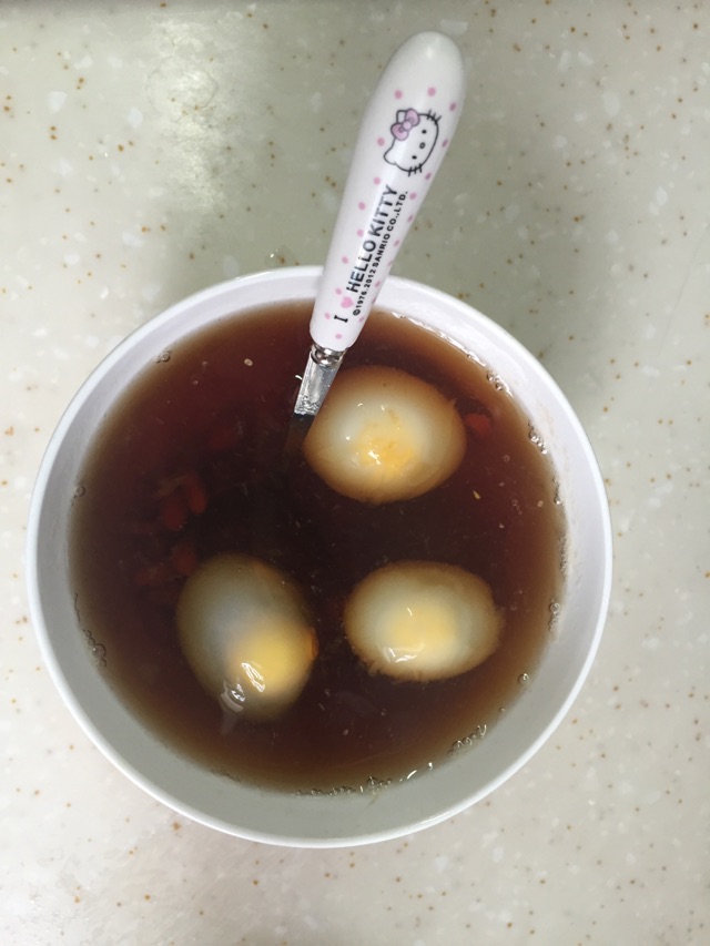 滋补鸽子蛋汤