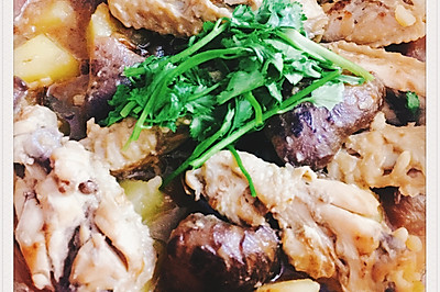 土豆香菇炆雞翅