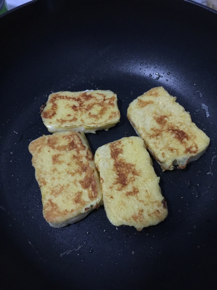 香煎馒头片的做法图解4