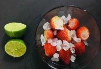 青柠草莓酱的做法