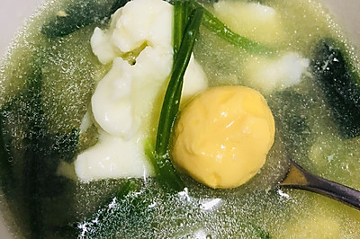 菠菜鸡蛋汤