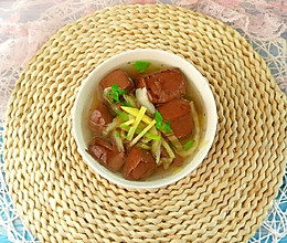 咸菜猪红汤的做法