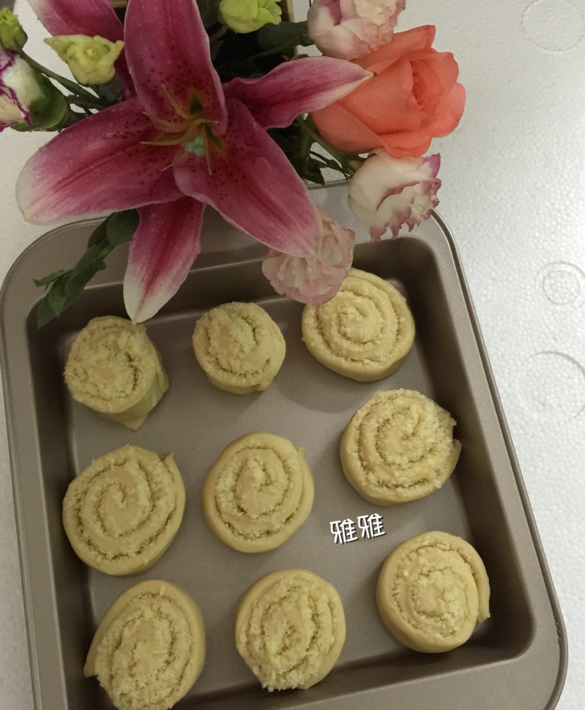 椰香面包卷的做法图解10
