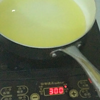 三色虾仁的做法图解3