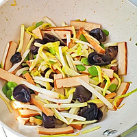 蒜黄炒香干#寻味外婆乡传承春日宴#的做法图解8