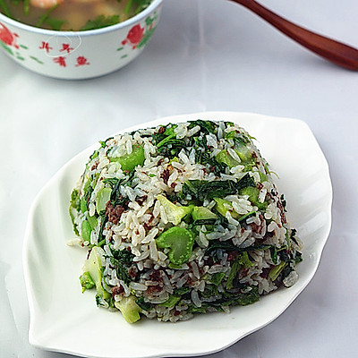 芥菜牛肉炒饭