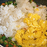 超快手芦笋蛋炒饭的做法图解8