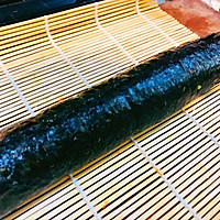 小伙伴们都喜欢的紫菜包饭的做法图解6