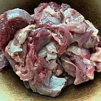 绝杀零失败的西红柿土豆炖牛腩的做法图解1