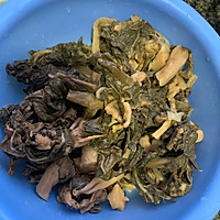 梅菜炖猪肉的做法图解3