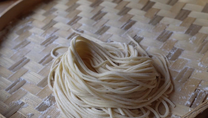 自制鸡蛋面