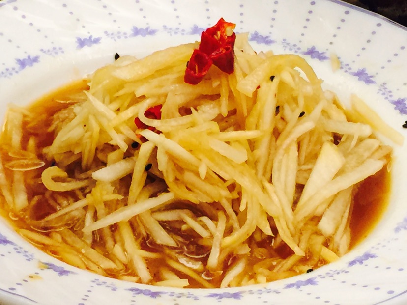 糖醋芥末萝卜丝的做法图解3