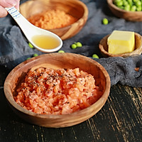 香煎三文鱼饼 #非常规创意吃鱼法#的做法图解3