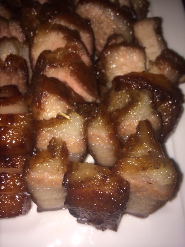 Barbecued pork with honey sauce