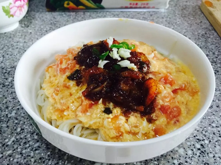 番茄鸡蛋虾面