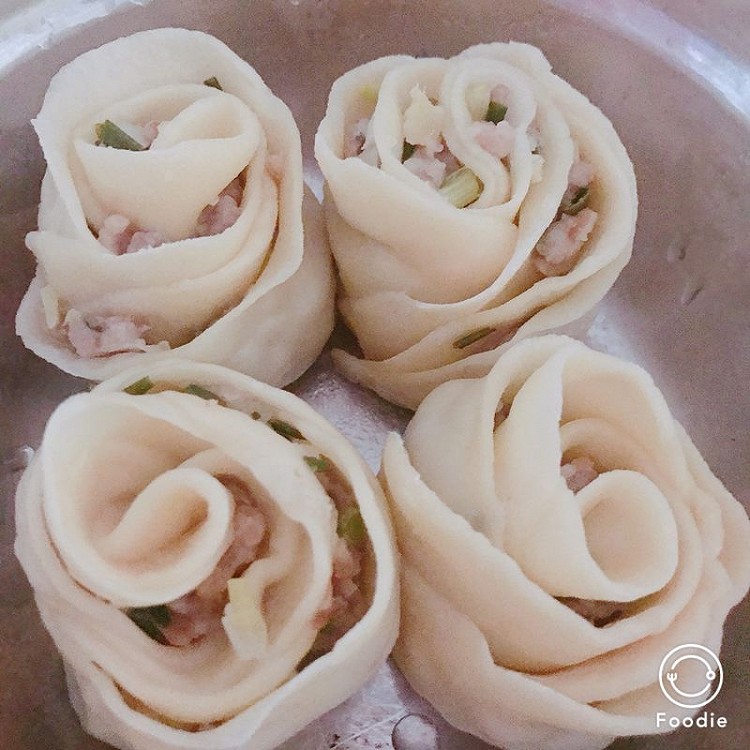 玫瑰饺子，儿童辅食大人早餐的做法