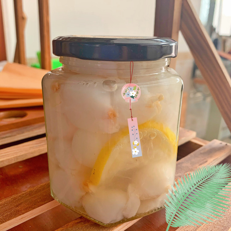 冰糖荔枝罐头的做法