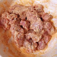 酸甜开胃-菠萝咕咾肉的做法图解5
