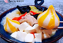 #福气年夜菜#猪肉白菜海胆丸豆腐粉丝汤的做法
