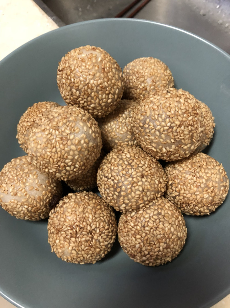 豆沙麻球的做法