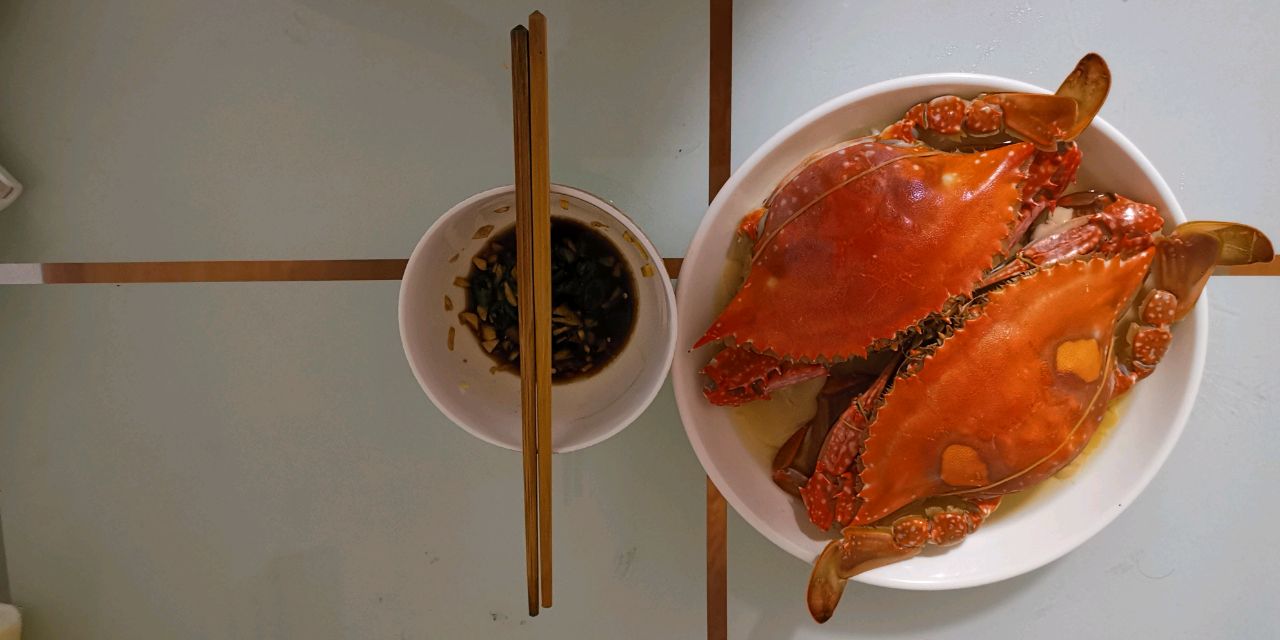 Steamed swimming crab