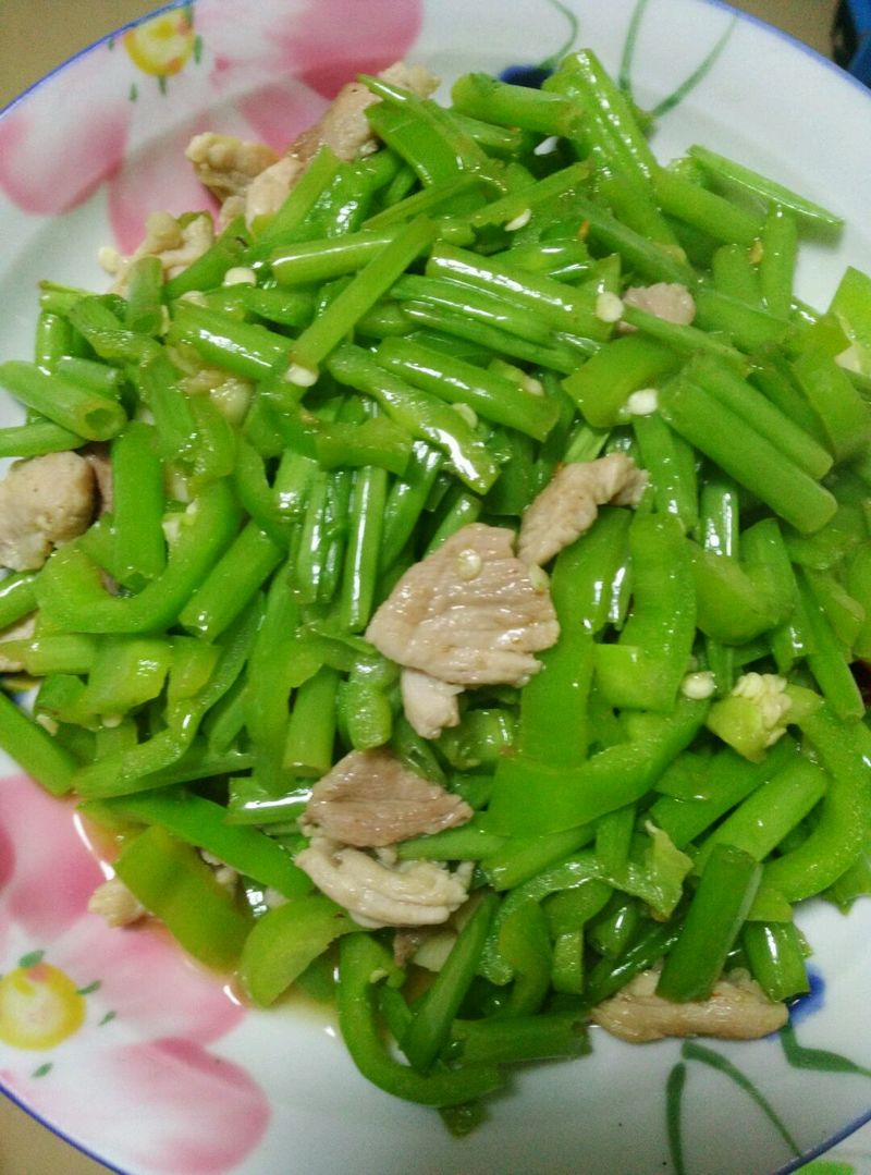 肉炒空心菜杆